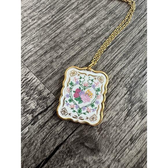 Vintage Porcelain Pendant Franklin Mint Valentine Sweetheart 18” Chain Floral - Picture 9 of 13